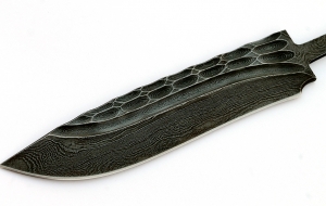 Клинок Амур, сталь дамаск, камень-долы Клинок Амур, сталь дамаск, камень-долы