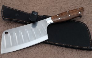 Тяпка №9 цельнометаллическая сталь 95Х18 долы, рукоять венге Тяпка №9 цельнометаллическая сталь 95Х18 долы, рукоять венге