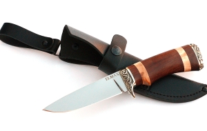 Нож Жерех сталь ELMAX, рукоять коричневый граб-кап,мельхиор Нож Жерех сталь ELMAX, рукоять коричневый граб-кап,мельхиор