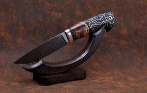 Эксклюзивный Нож Нептун сталь дамаск торцевой с воронением, рукоять мокуме-гане кость мамонта черный граб с инкрустацией на подставке Эксклюзивный Нож Нептун сталь дамаск торцевой с воронением, рукоять мокуме-гане кость мамонта черный граб с инкрустацией на подставке