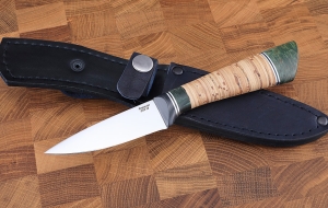Нож Лиса сталь 95х18, рукоять  береста и карельская береза зеленая  Нож Лиса сталь 95х18, рукоять  береста и карельская береза зеленая