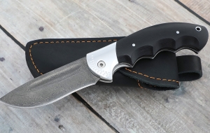 Складной нож "Ястреб" сталь х12мф, накладки черный граб  Складной нож "Ястреб" сталь х12мф, накладки черный граб