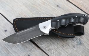 Складной нож "Ястреб" сталь х12мф, накладки акрил черный Складной нож "Ястреб" сталь х12мф, накладки акрил черный