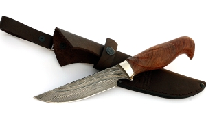 Нож Гриф сталь дамаск-камень, рукоять резная, бубинга Нож Гриф сталь дамаск-камень, рукоять резная, бубинга