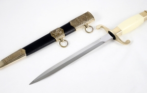 Кортик офицерский СВУ (Суворовское военное училище) Кортик офицерский СВУ (Суворовское военное училище)