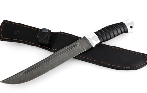 Нож казачий Пластун, сталь дамаск, рукоять черный граб с дюралью Нож казачий Пластун, сталь дамаск, рукоять черный граб с дюралью