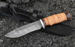 Нож Амур дамаск с долом, рукоять береста Нож Амур дамаск с долом, рукоять береста